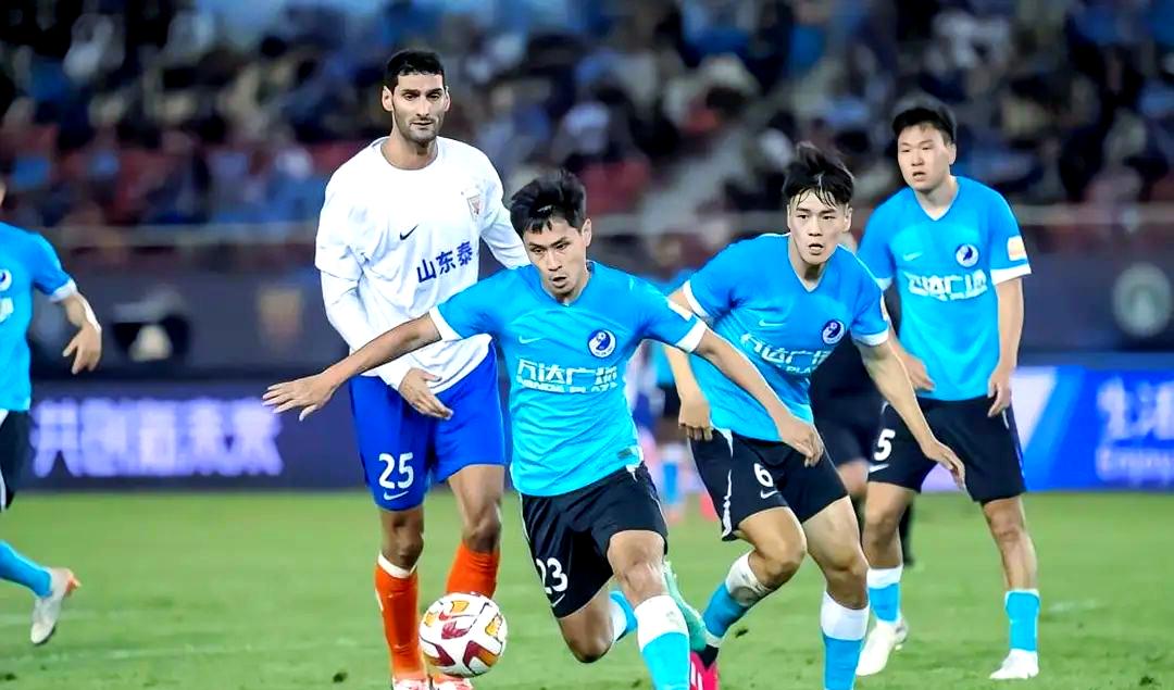 金年会体育-关于击剑预选赛焦点战：姑苏雄狮队淘汰对手皖江雷豹队，外线火力全开。定位球制造杀机的信息