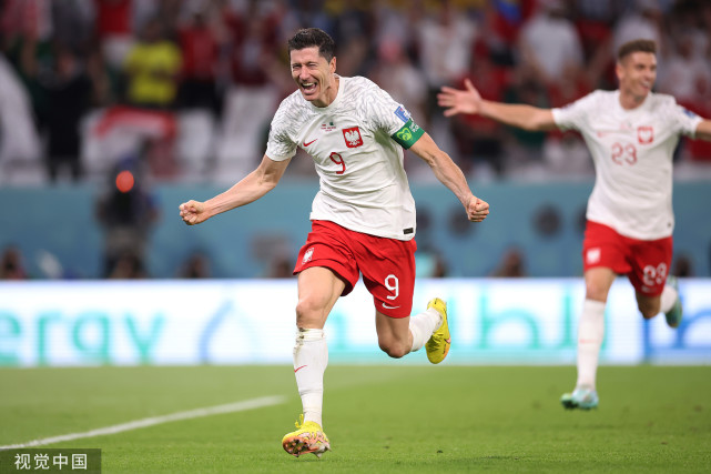 金年会-莱万多夫斯基新星回归赛场表现惊艳，勇士未来可期！的简单介绍