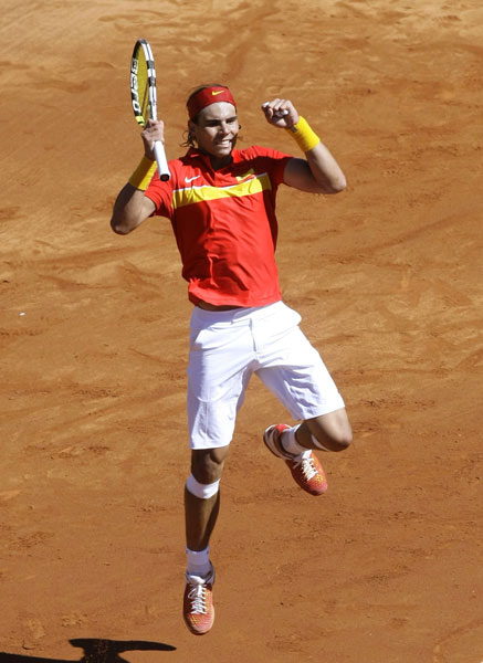 纳达尔迎来十赛季高光表现，塞尔维亚队球迷沸腾！的简单介绍